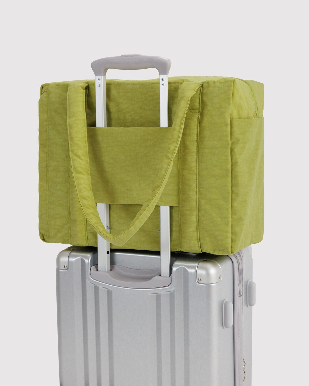 Small Cloud Carry-On